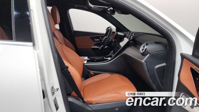 Mercedes-Benz GLC-Class GLC 300 4MATIC Avantgarde