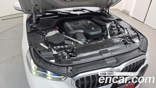 BMW 5-Series 520i M Sport