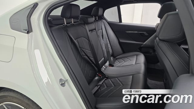 BMW 5-Series 520i M Sport