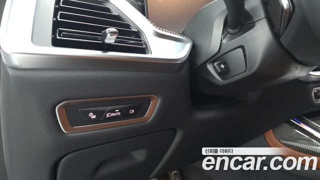 BMW X7 M60i xDrive M sport 6STR