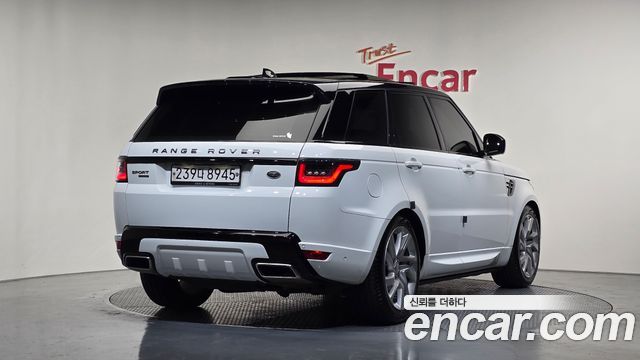 Land Rover Range Rover Sport 3.0 SDV6 HSE Dynamic