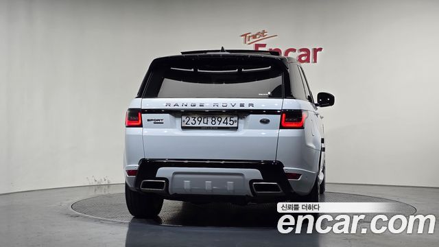 Land Rover Range Rover Sport 3.0 SDV6 HSE Dynamic