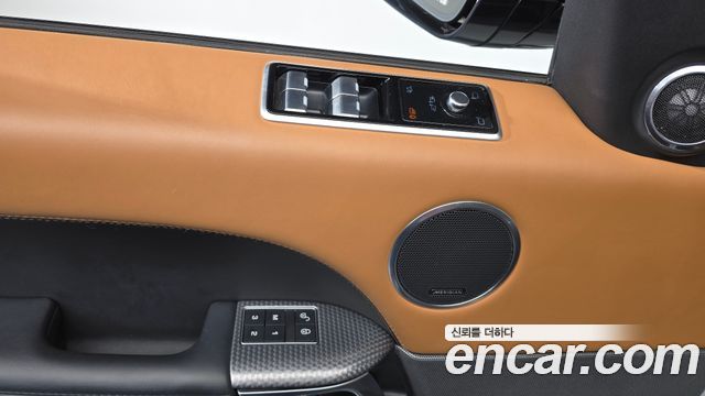 Land Rover Range Rover Sport 3.0 SDV6 HSE Dynamic