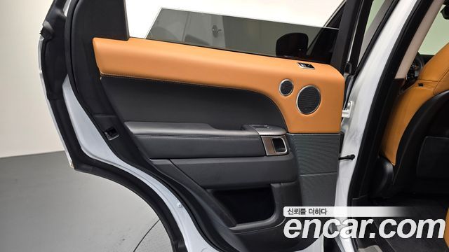 Land Rover Range Rover Sport 3.0 SDV6 HSE Dynamic