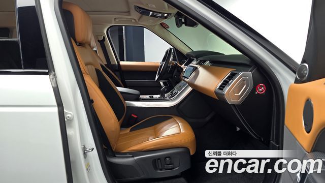 Land Rover Range Rover Sport 3.0 SDV6 HSE Dynamic