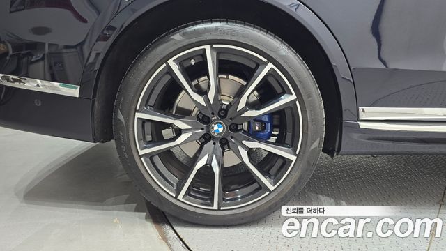 BMW X7 xDrive 40i M Sport 6STR