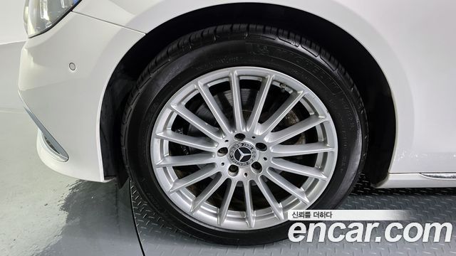 Mercedes-Benz E-Class E250 Exclusive