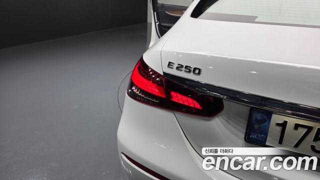 Mercedes-Benz E-Class E250 Exclusive