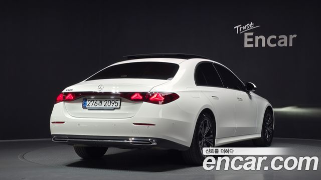 Mercedes-Benz E-Class E200 Avantgarde