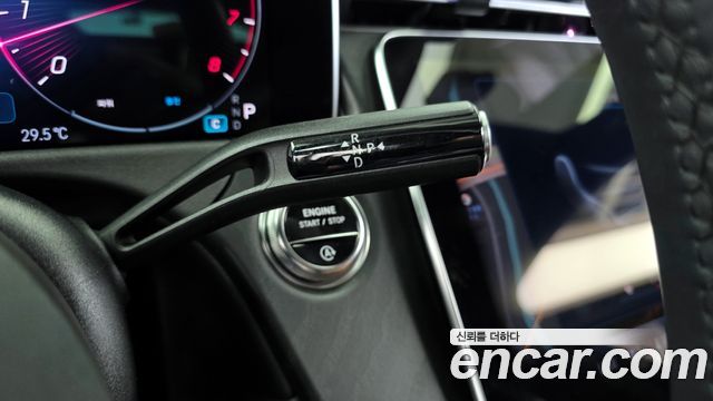 Mercedes-Benz E-Class E200 Avantgarde