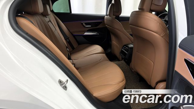 Mercedes-Benz E-Class E200 Avantgarde