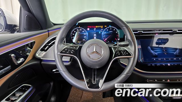 Mercedes-Benz E-Class E200 Avantgarde