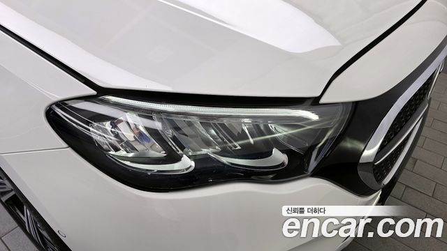 Mercedes-Benz E-Class E200 Avantgarde