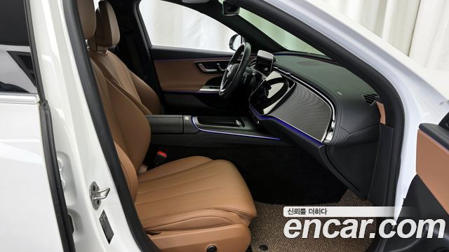 Mercedes-Benz E-Class E200 Avantgarde
