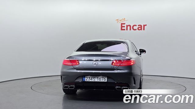 Mercedes-Benz S-Class S400 4MATIC Coupe