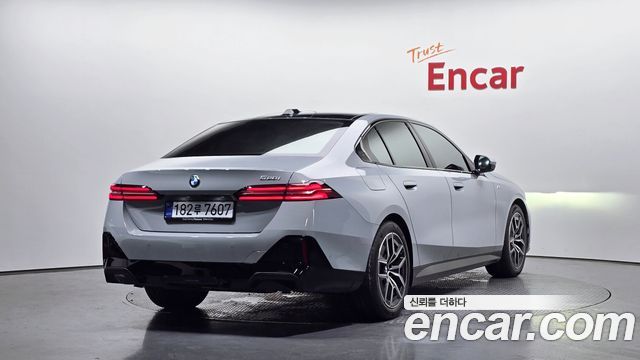 BMW 5-Series 520i M Sport