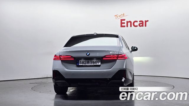 BMW 5-Series 520i M Sport