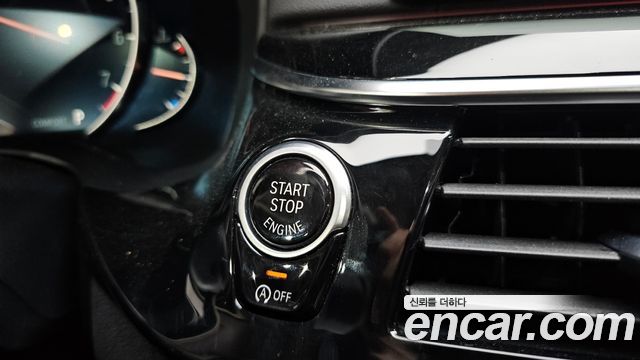 BMW 5-Series 520i Luxury