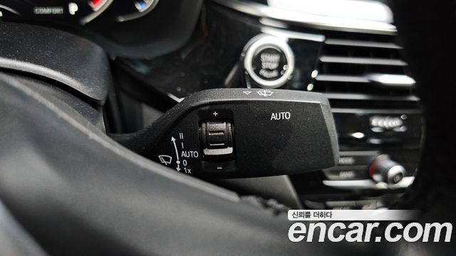 BMW 5-Series 520i Luxury