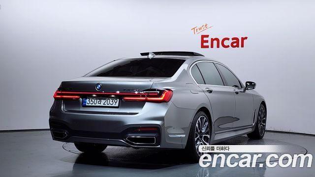 BMW 7-Series 730Ld xDrive M Sport