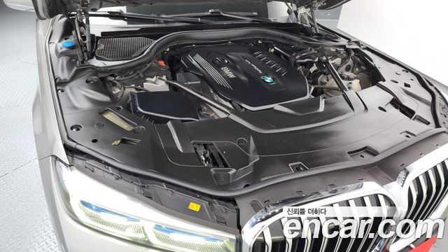 BMW 7-Series 730Ld xDrive M Sport