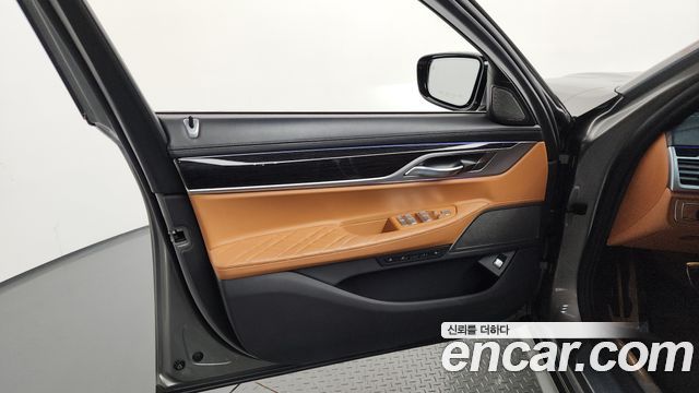 BMW 7-Series 730Ld xDrive M Sport