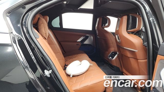 BMW 7-Series 740i xDrive M Sport