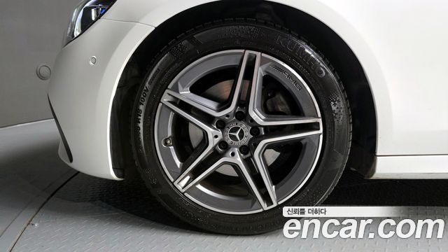 Mercedes-Benz E-Class E250 AMG Line