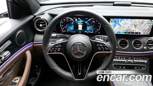 Mercedes-Benz E-Class E250 AMG Line
