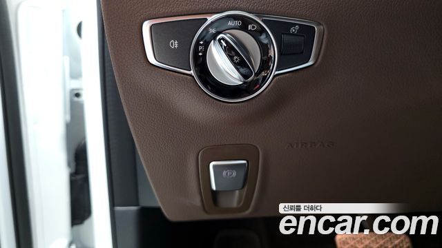 Mercedes-Benz E-Class E250 AMG Line