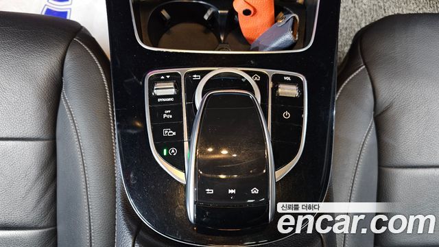 Mercedes-Benz E-Class E200 Avantgarde