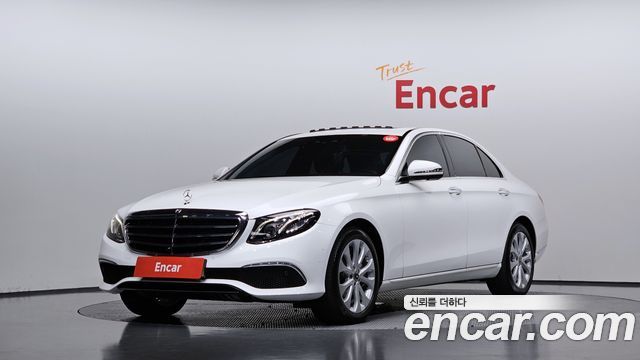 Mercedes-Benz E-Class E300 Exclusive
