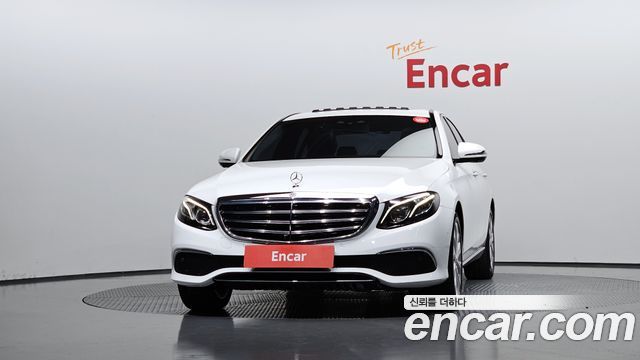 Mercedes-Benz E-Class E300 Exclusive