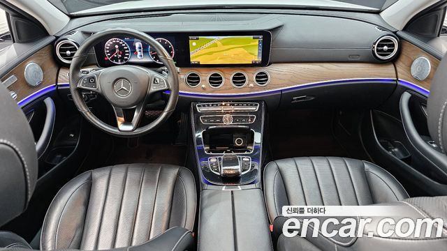 Mercedes-Benz E-Class E300 Exclusive