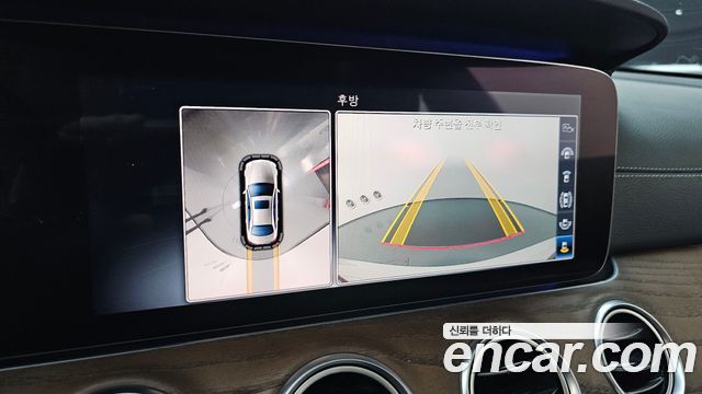 Mercedes-Benz E-Class E300 Exclusive