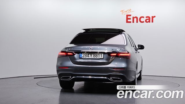 Mercedes-Benz E-Class E350 4MATIC AMG Line