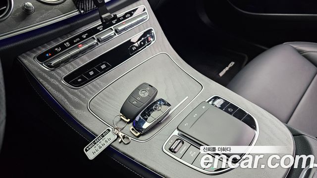 Mercedes-Benz E-Class E350 4MATIC AMG Line