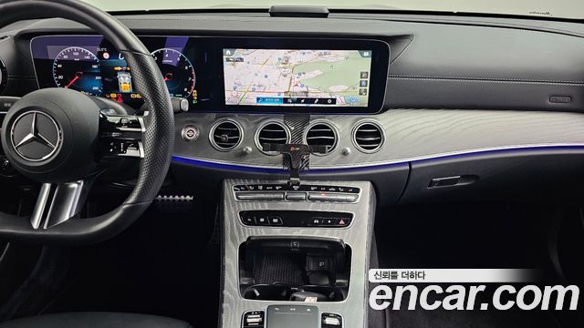 Mercedes-Benz E-Class E350 4MATIC AMG Line