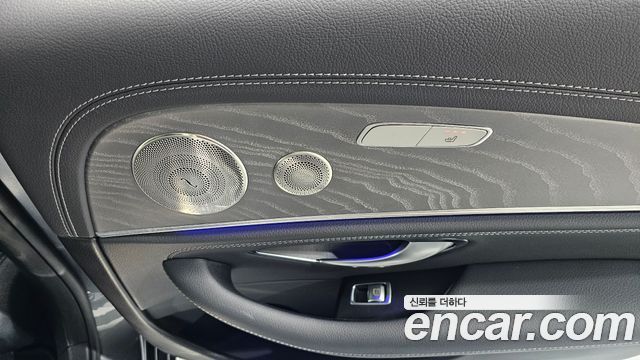 Mercedes-Benz E-Class E350 4MATIC AMG Line