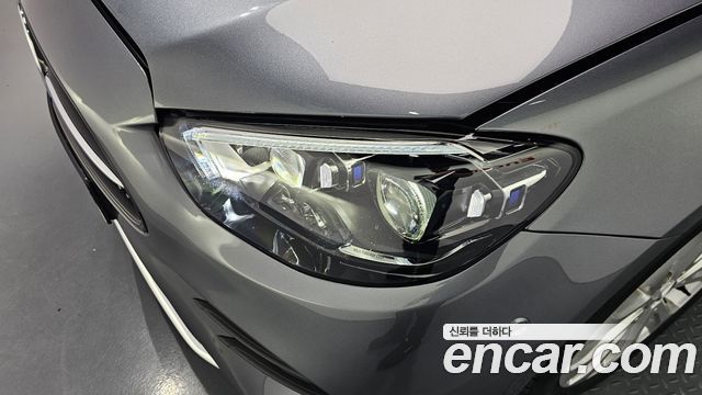 Mercedes-Benz E-Class E350 4MATIC AMG Line