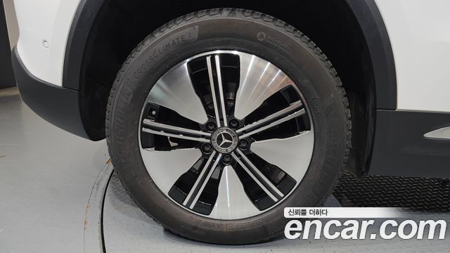Mercedes-Benz EQA EQA250
