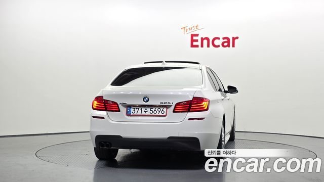 BMW 5-Series 528i M Aero Dynamic