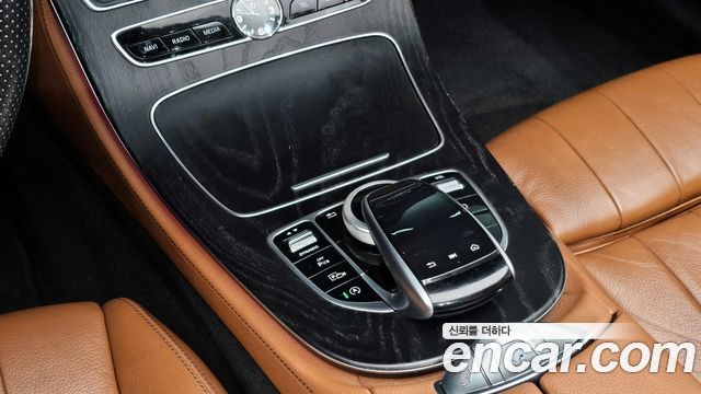Mercedes-Benz E-Class E220d Cabriolet
