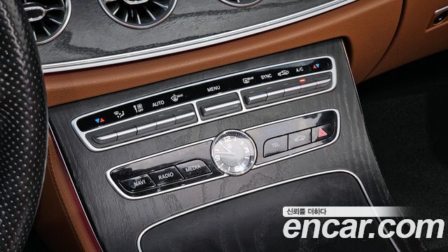 Mercedes-Benz E-Class E220d Cabriolet