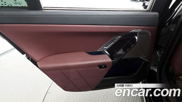 BMW 7-Series 740i sDrive M Sport