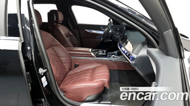 BMW 7-Series 740i sDrive M Sport