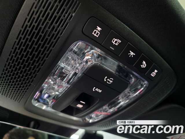 Mercedes-Benz CLA-Class CLA250 4MATIC