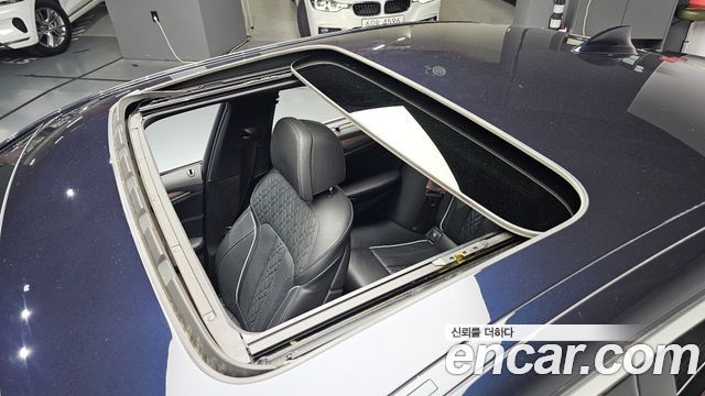 BMW 5-Series 530i M Sport Package Plus
