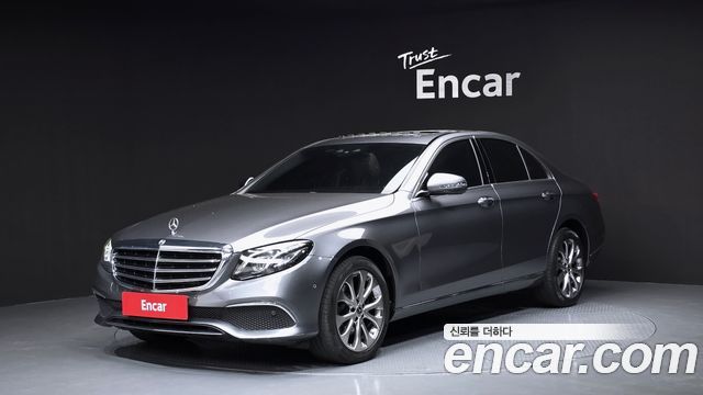 Mercedes-Benz E-Class E220d 4MATIC Exclusive