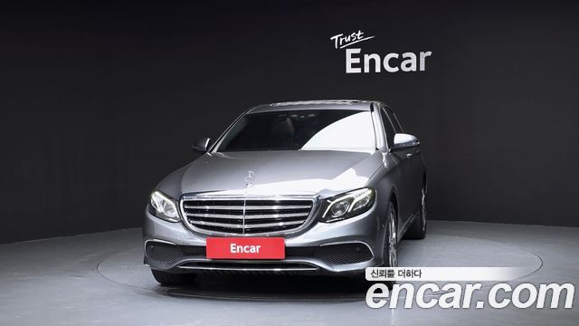 Mercedes-Benz E-Class E220d 4MATIC Exclusive